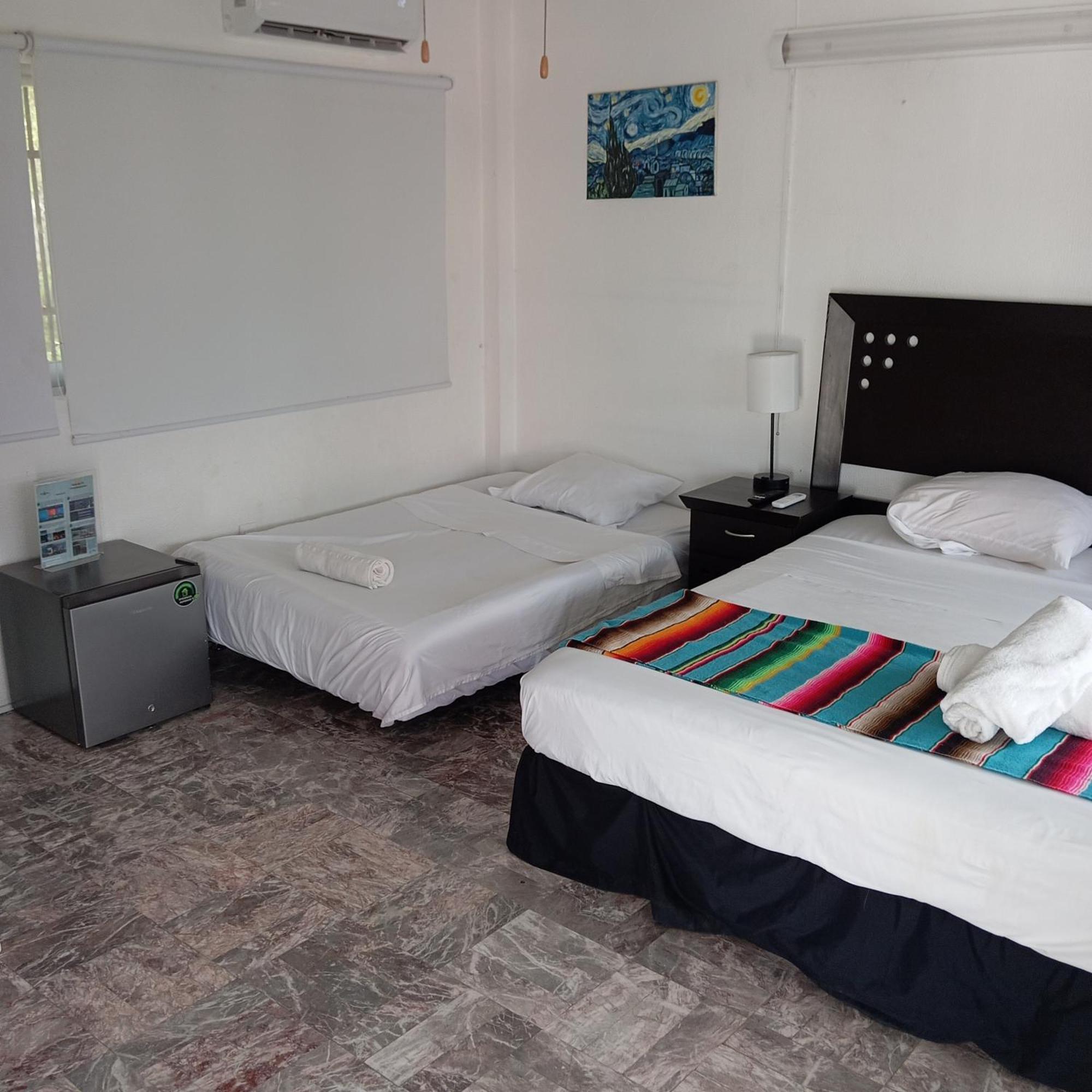 Hotel Casa Breizh Acapulco Esterno foto